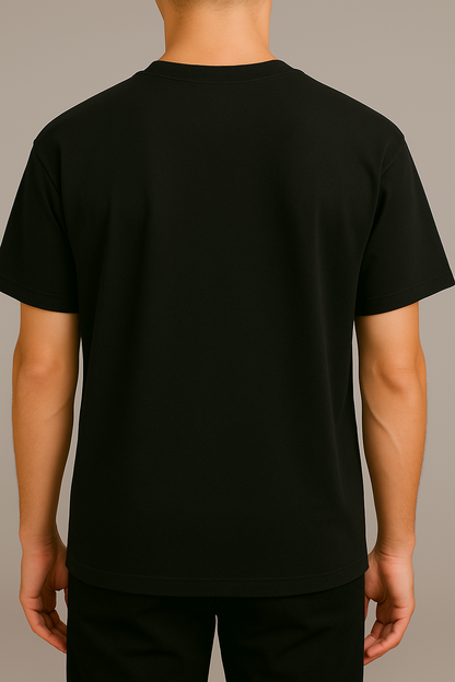 Tee - Resistance (zwart)